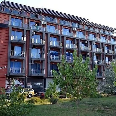 Apartment Complex Cacao *