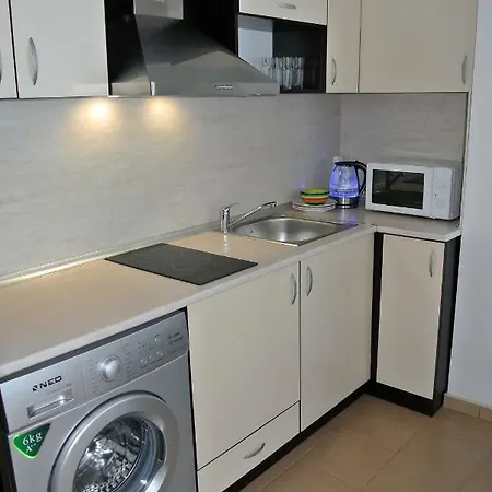 Apartment Complex Cacao